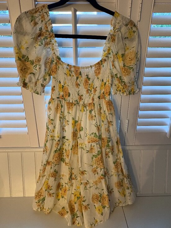 Faithfull the Brand Dresses & Skirts - 🌼 Faithfull The Brand Floral Puff Sleeve Mini Dress – Size S (US 4)